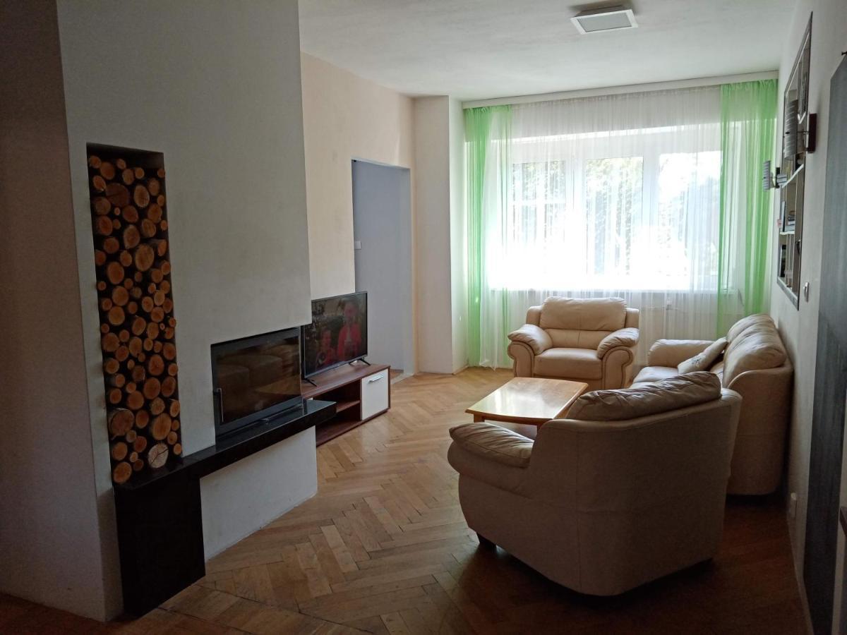 Apartman Xxl Яхимів Екстер'єр фото